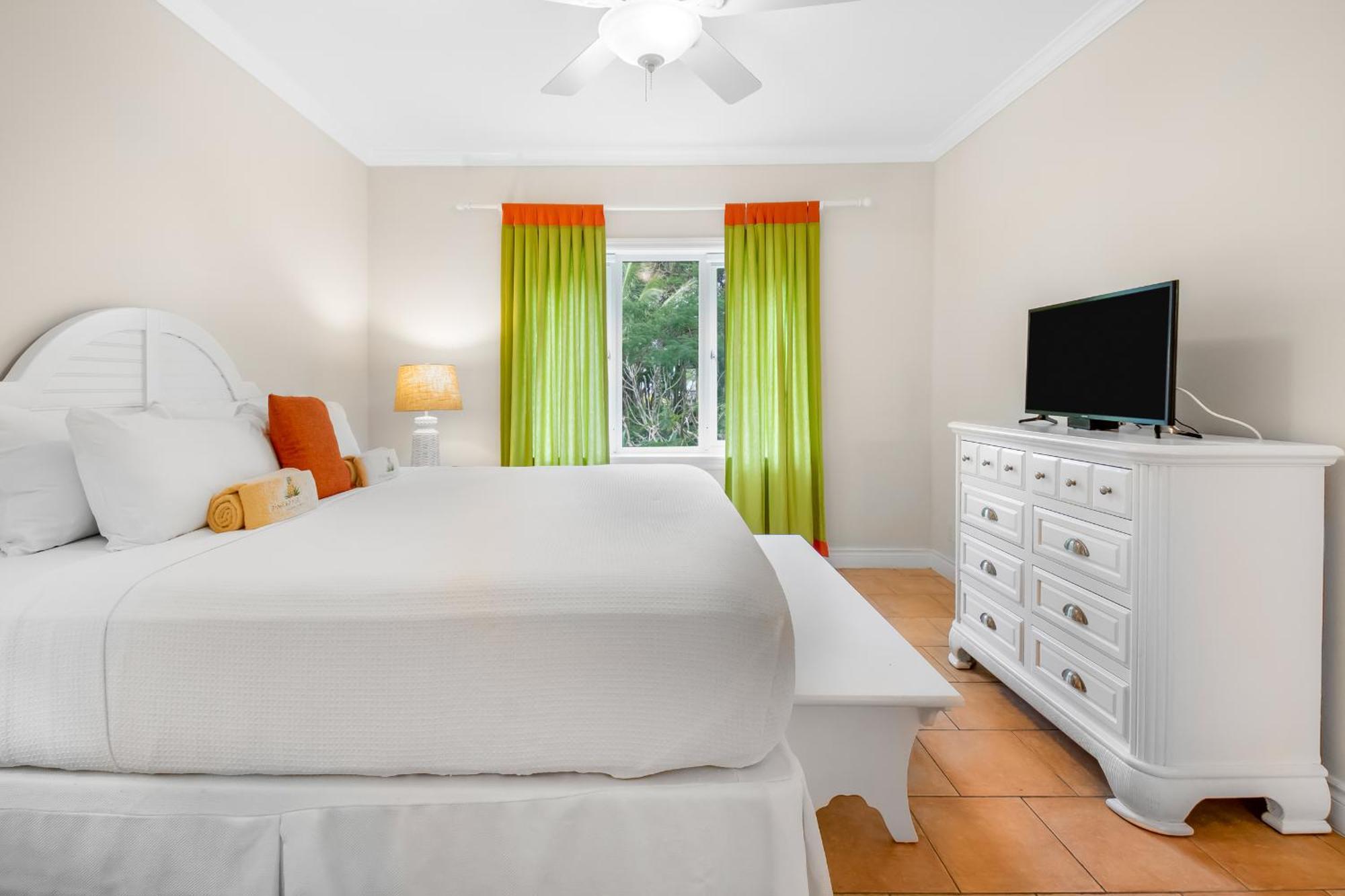 Aparthotel Pineapple Fields à Governor S Harbour Extérieur photo